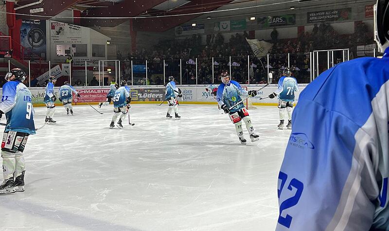 Höchstadt Alligators gegen Hannover Scorpions: Warm-up Höchstadt Alligators gegen Hannover Scorpions: Warm-up