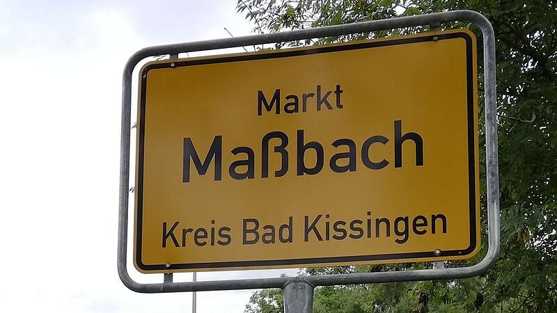 Markt Ma&szlig;bach Ortsschild