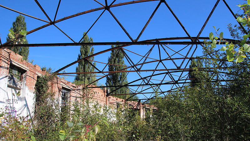 Nach dem erneuten Feuer am ehemaligen Lokschuppen &ndash; hier das Herzst&uuml;ck der Anlage im Norden von Coburg