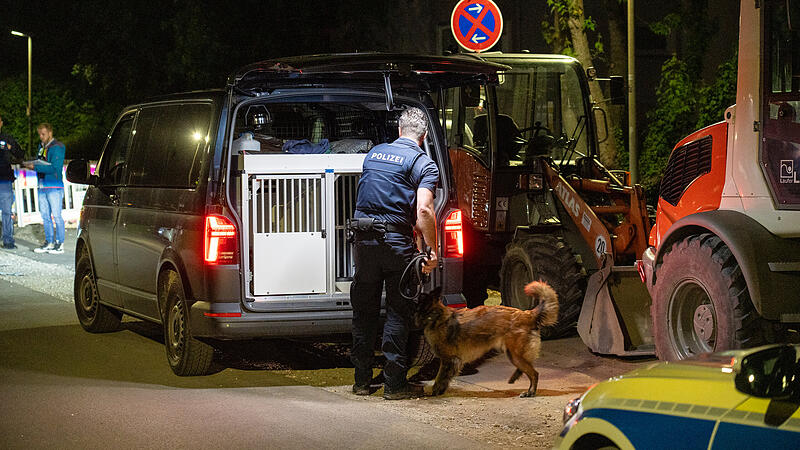 Tödliche Auseinandersetzung in Bamberger Wohngebiet: 46-jähriger stirbt - zwei Personen schwer verletzt Tödliche Auseinandersetzung in Bamberger Wohngebiet: 46-jähriger stirbt - zwei Personen schwer verletzt