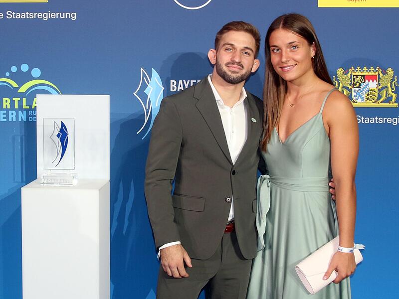 Erstmals heuer WM-Teilnehmer und jüngst zum fünften Male Deutscher Judo-Einzelmeister: Max Heyder konnte mit Freundin Miri den Bayerischen Sportpreis in der Münchner BMW Welt heuer besonders genießen.