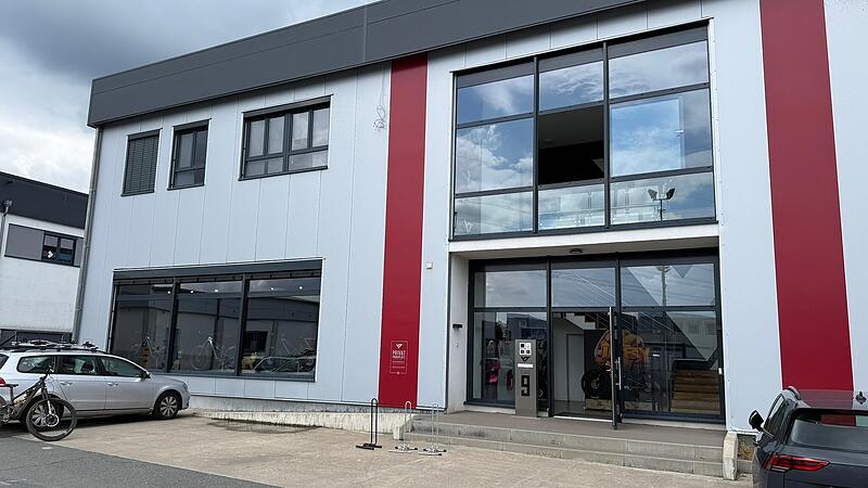 YT-Industries hat seinen Standort derzeit auf dem Pilatus-Campus in Hausen.Forchheim & Fränkische Schweiz YT-Industries hat seinen Standort derzeit auf dem Pilatus-Campus in Hausen.