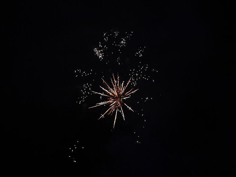 Feuerwerk begeistert Zuschauer