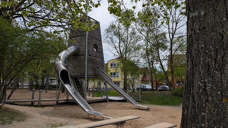 Der Streit zwischen Kindern auf dem LGS-Gel&auml;nde begann auf der Rutsche.
