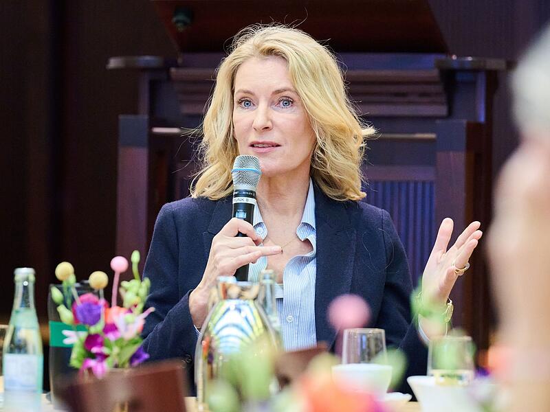 Vorstellung der Studie "Hacking the Manosphere"