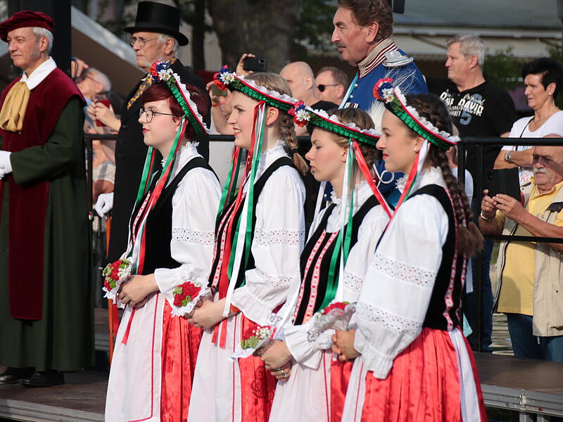 Samstagabend auf dem Rakoczy-Fest 2023Samstagabend auf dem Rakoczy-Fest 2023