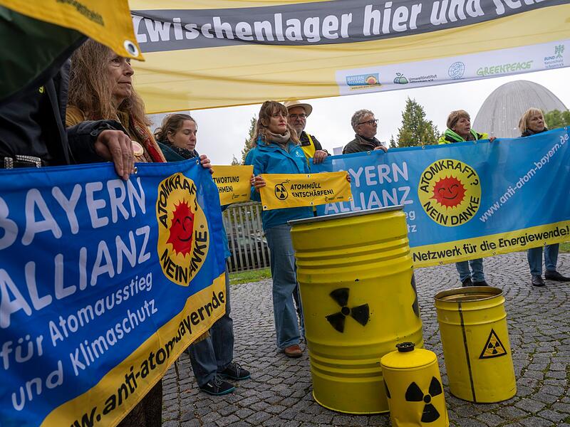 Protest gegen Transport von Atommüll in Bayern