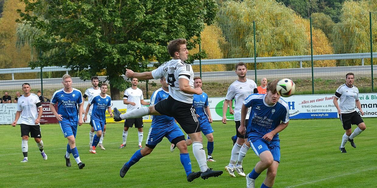 Die DJK Schondra siegt auswärts im Stile eines Champions