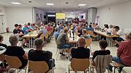 Voll besetzt war das Sch&uuml;tzenhaus in Premich zur B&uuml;rger-Informationsveranstaltung f&uuml;r einen Tante Enso-Laden.