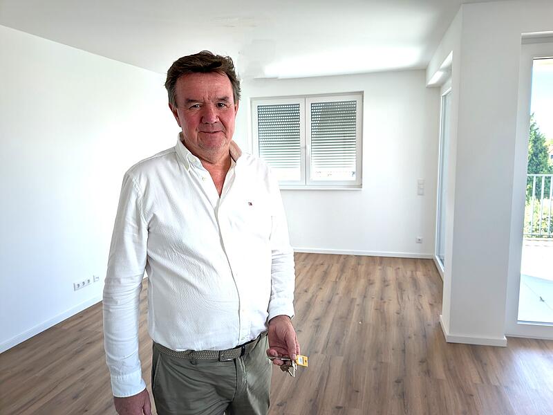 Seit Wochen k&uuml;mmert sich Makler Werner Schauer um eine zur&uuml;ckgelassene Seniorin. Jetzt muss etwas passieren. Denn lang kann sie nicht mehr in der Wohnung bleiben.