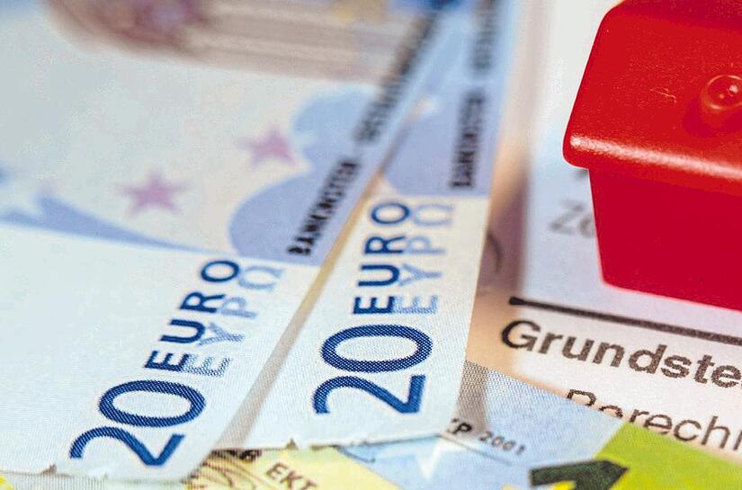 Die Grundsteuer ist ein wichtiger Einnahmeposten f&uuml;r die Kommunen in Bayern.