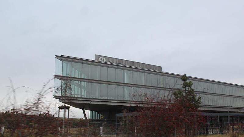 Das Firmengeb&auml;ude in Lichtenfelser Stadtteil Seubelsdorf wurde erst 2018 gebaut.