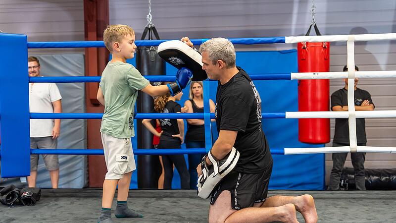 Der TKC Kulmbach ist in den ehemaligen Real-Getränkemarkt eingezogen.Umzug TKC Kulmbach Der TKC Kulmbach ist in den ehemaligen Real-Getränkemarkt eingezogen.