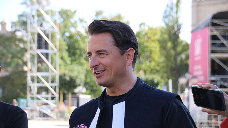 Andreas Gabalier auf dem Schlossplatz in Coburg.