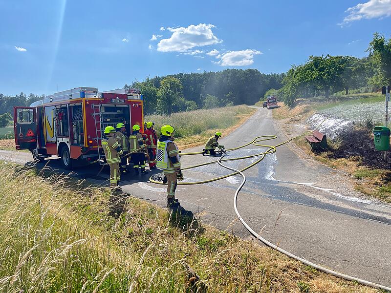 Flächenbrand in Weilersbach 13.06.2023Forchheim & Fränkische Schweiz Flächenbrand in Weilersbach 13.06.2023Forchheim & Fränkische Schweiz