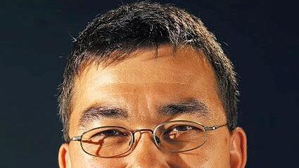 Andy Tirakitti (Orgel und Cembalo) und … Andy Tirakitti (Orgel und Cembalo) und …