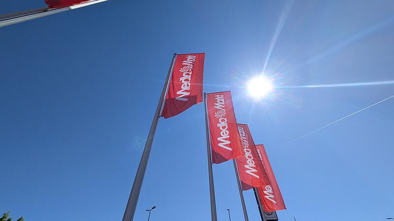 Mediamarkt Bamberg Flaggen Mediamarkt Bamberg Flaggen