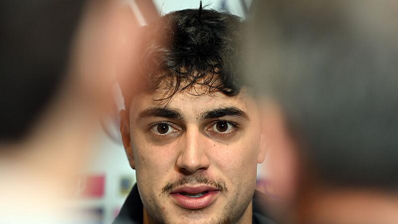 Mixed Zone Fußball-Nationalmannschaft
