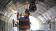 Bei der Sperrung wird die gesamte Technik des Tunnels bei Eltmann auf Herz und Nieren gepr&uuml;ft. G&uuml;nter Flegel