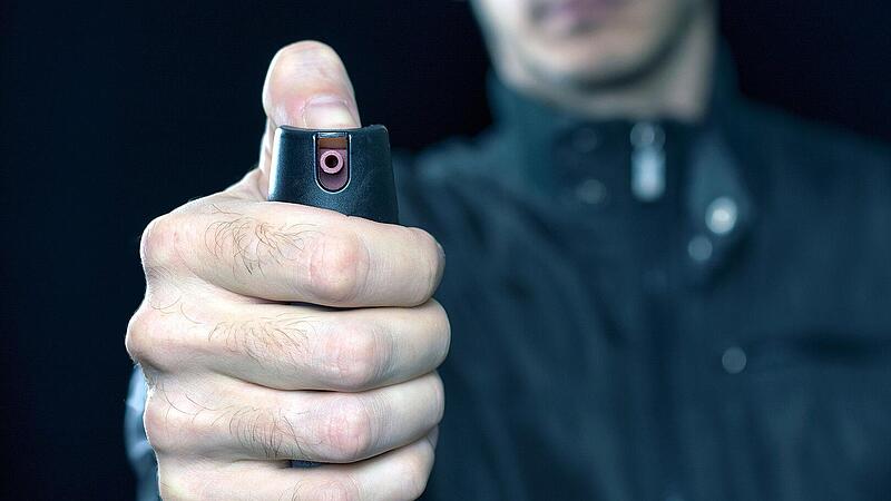 Pfefferspray-Angriff: Hundebesitzer (50) wird aggressiv