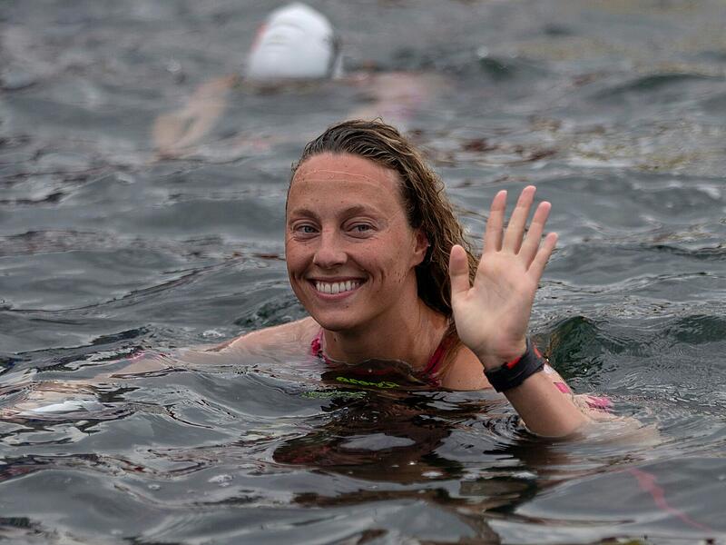Leonie Beck am 12. Juni nach ihrem Sieg &uuml;ber zehn Kilometer bei der Europameisterschaft im Freiwasserschwimmen in Belgrad.