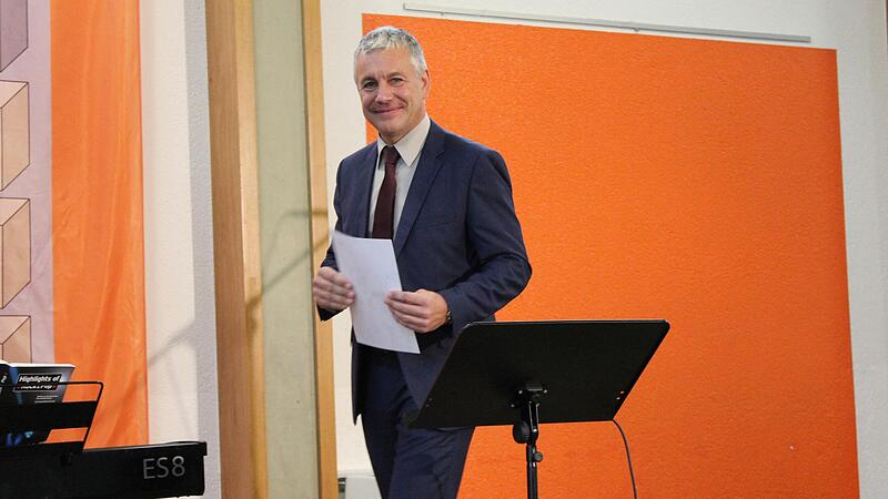 Felix Wegmann ist der Schulleiter der Realschule Herzogenaurach.