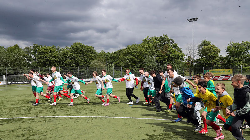 Bildergalerie: Die DJK Bamberg ist Meister der Landesliga Nordwest