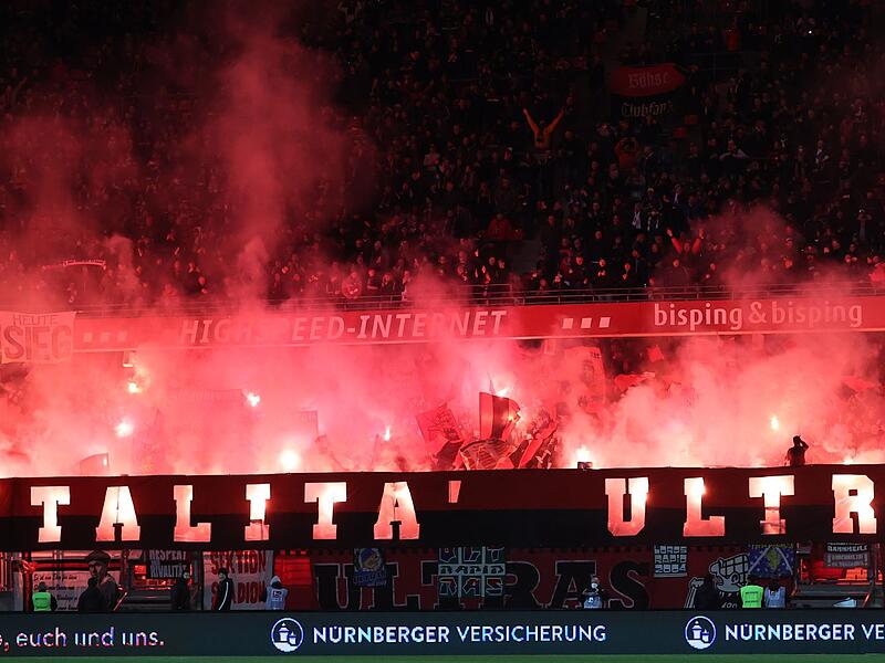 Fans des 1. FC Nürnberg Fans des 1. FC Nürnberg