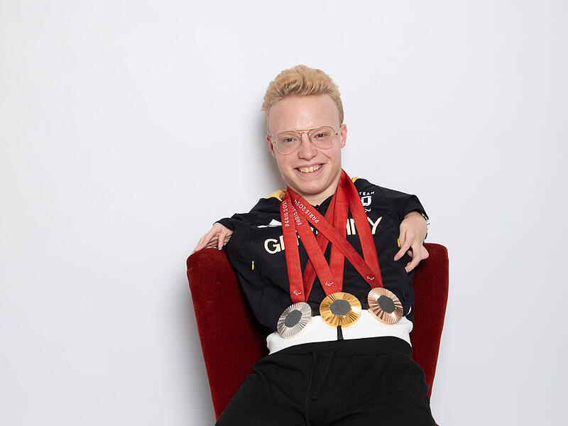 Josia Topf, Gold-, Silber- und Bronzemedaillen-Gewinner aus Erlangen ist am 4. Juli live im "Fränkischen Talk" zu erleben. Ab sofort gibt es Karten.