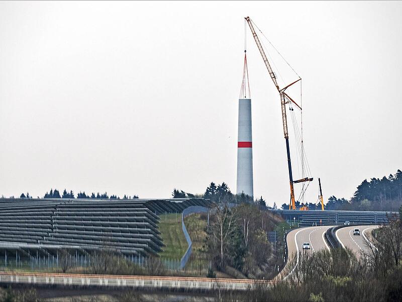 Bei Lautertal: Drei 240-Meter Windanlagen entstehen