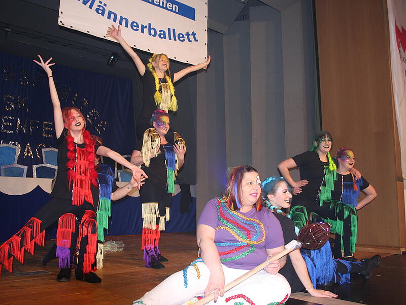So wird Fasching 2026 in Pottenstein gefeiert: Die sch&ouml;nsten Bilder vom Gauditreffen.