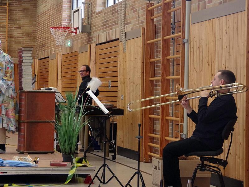Das mobile Musiktheater &bdquo;BABbel&ldquo;.