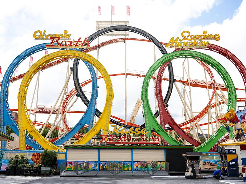 Aufbau Oktoberfest M&uuml;nchen