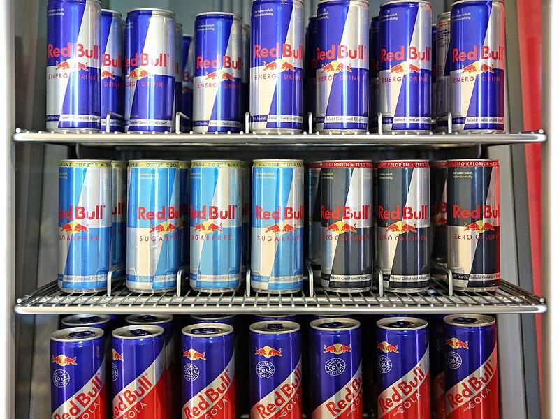 Red-Bull-Dosen Red-Bull-Dosen