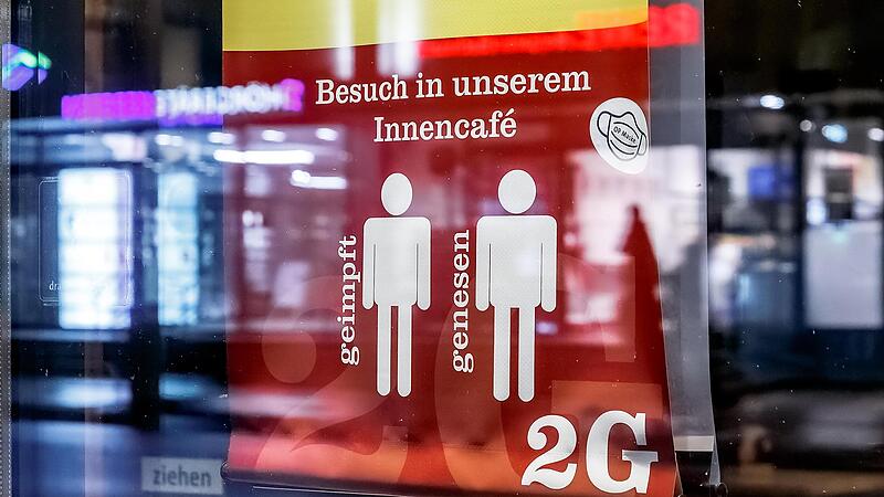 &Uuml;ber die Impfpflicht soll der Bundestag ohne Fraktionsvorgaben abstimmen. Eine schnelle Entscheidung wird es wohl nicht geben.