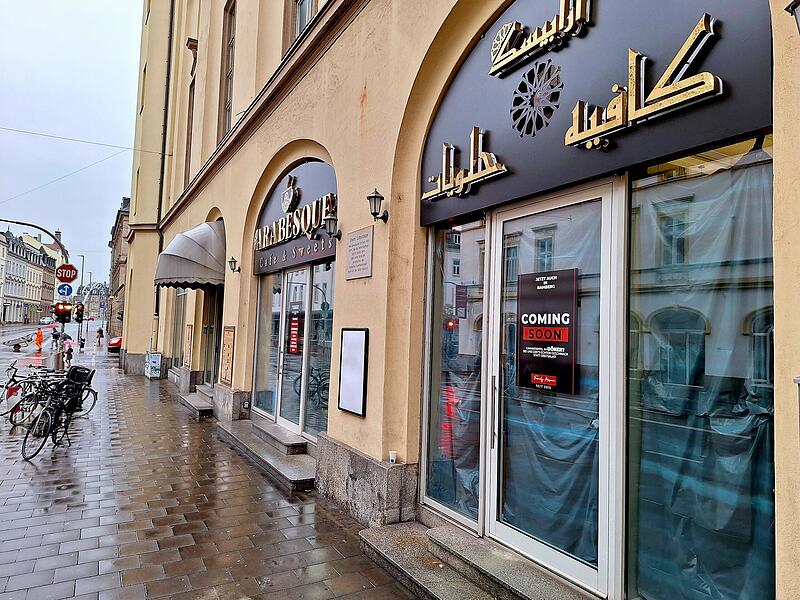 Die neue „Dönerbey“-Filiale zieht in das ehemalige „Arabesque Café & Sweets“ in der Luitpoldstraße.