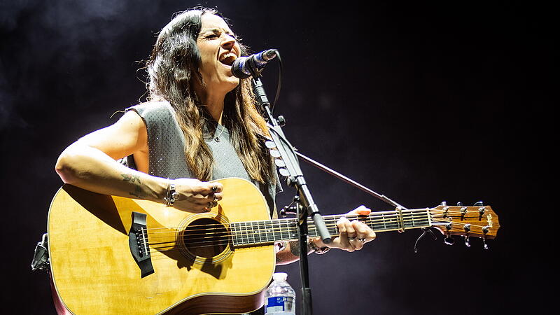 Amy Macdonald tritt am Donnerstag, 27. August 2026, um 20 Uhr beim Turnierplatz Open Air in Bad Kissingen auf