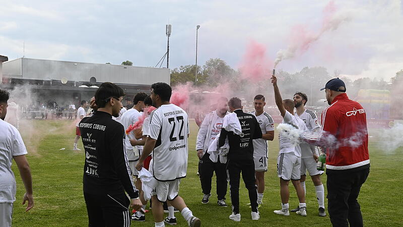Nach einem 4:0-Sieg gegen den TSV Rossach feierte der SV Bosporus Coburg am Sonntag die Meisterschaft in der Kreisklasse 3 Coburg.