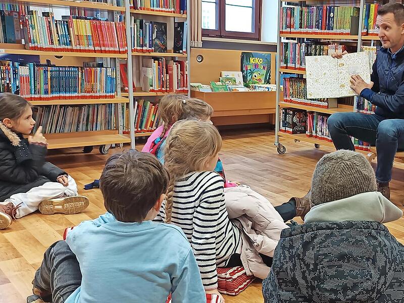 Andreas Hügerich, Erster Bürgermeister der Stadt Lichtenfels, ist selbst ein begeisterter Leser und auch Vorleser.