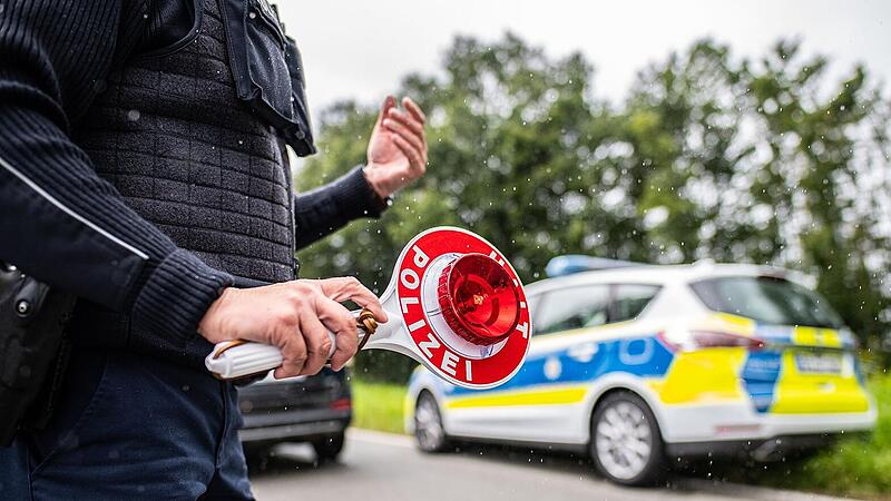 Polizeikontrolle in Lichtenfels: Fahrradfahrer verletzt Beamten Polizeikontrolle in Lichtenfels: Fahrradfahrer verletzt Beamten