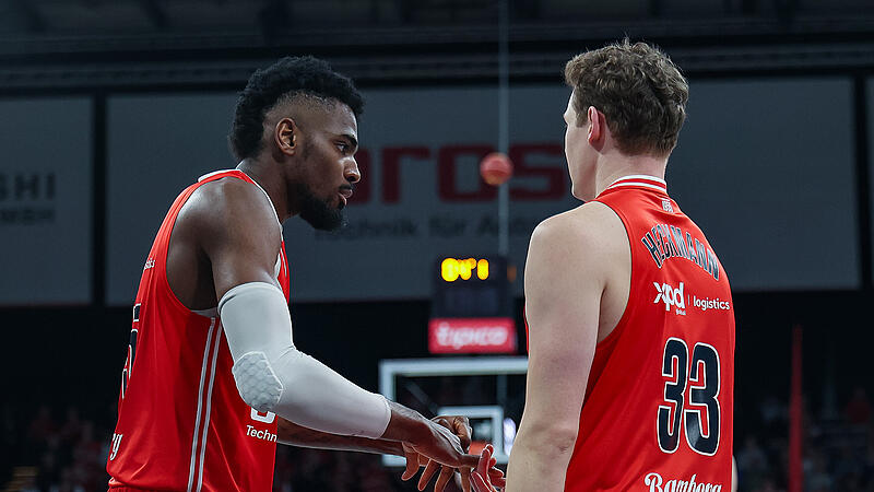 Kennen sich noch aus der Saison 2023/24: Patrick Heckmann (rechts) und EJ Onu Kennen sich noch aus der Saison 2023/24: Patrick Heckmann (rechts) und EJ Onu