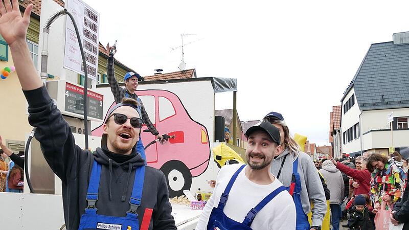 Bildergalerie: So feiert Poppenlauer den Faschingsausklang