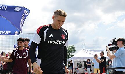 Ist nun in seiner dritten Saison Stammtorhüter des 1. FC Nürnberg: Jahn Reichert. Ist nun in seiner dritten Saison Stammtorhüter des 1. FC Nürnberg: Jahn Reichert.
