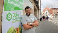 Der 24-jährige Mahsun Can Günerhan eröffnet gemeinsam mit seiner Familie einen neuen Supermarkt in der Nürnberger Straße 2.Forchheim & Fränkische Schweiz