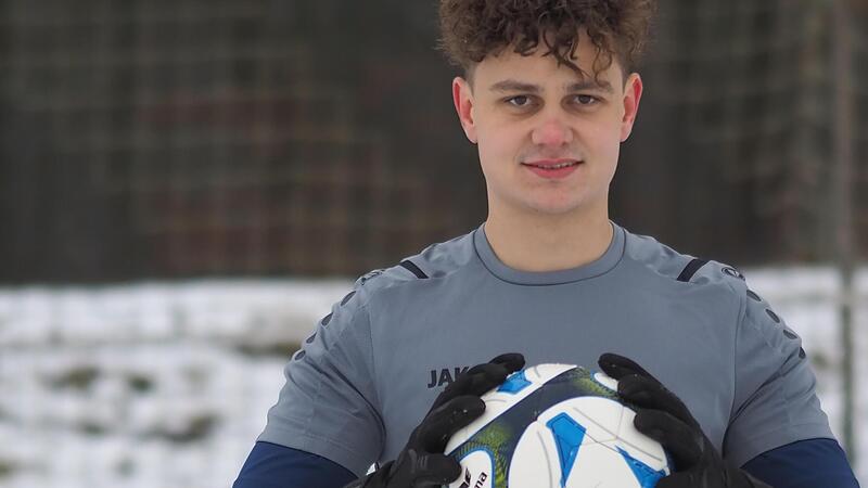 Als Nico Weiermüller mit einem Kunstschuss traf, war die Kamera auf dem Rannunger Sportplatz ausgeschaltet. Als Nico Weiermüller mit einem Kunstschuss traf, war die Kamera auf dem Rannunger Sportplatz ausgeschaltet.