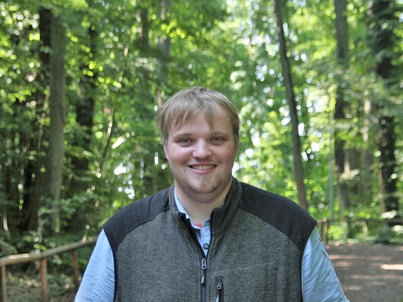 Forchheims Stadtf&ouml;rster Leonhard H&uuml;mmer: &bdquo;Einhundertprozentige Sicherheit wird es in einem Wald nie geben k&ouml;nnen.&ldquo;Forchheim & Fr&auml;nkische Schweiz