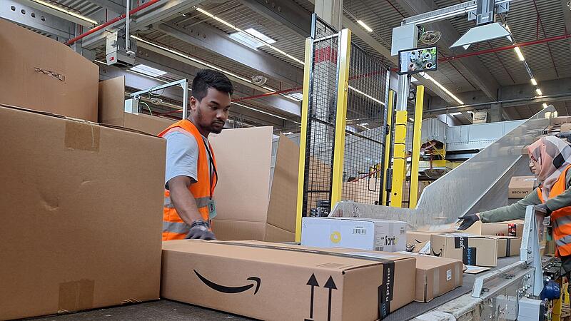 Blick hinter die Kulissen im Amazon Sortierzentrum EggolsheimAmazon Sortierzentrum Eggolsheim