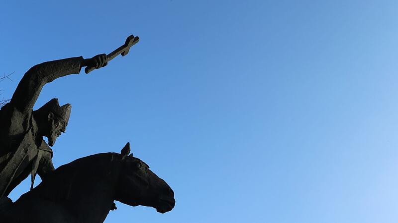 Pressekonferenz zu Missbrauchsfällen in Kinderheim