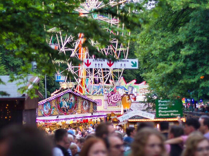 Annafest 2025: Die sch&ouml;nsten Impressionen vom ersten Partytag und der ersten Partynacht am Freitag - Teil 3