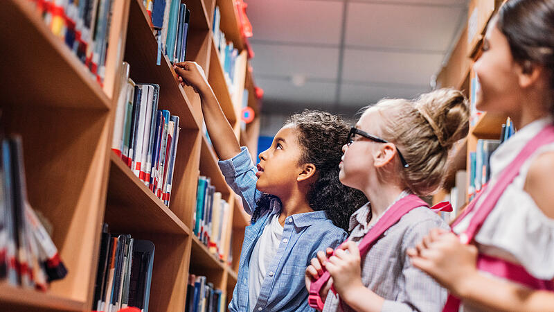 Uneingeschränkten Zugriff auf Lesestoff für Kinder und Jugendliche — das wünscht sich das Kuratorium der Bamberger Stadtbücherei.